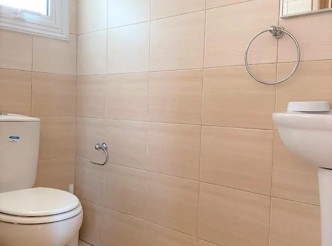 Orestiada Ekaterina 3 Bdrm Vila Protaras