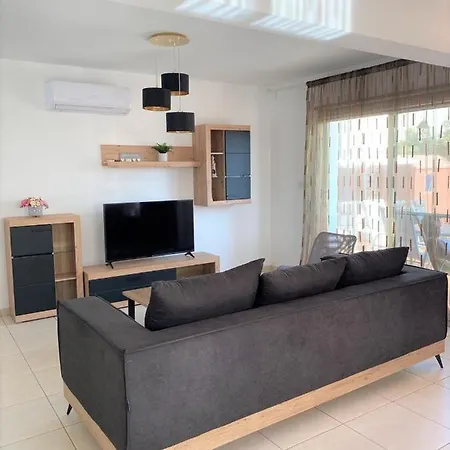 Orestiada Ekaterina 3 Bdrm Willa Protaras