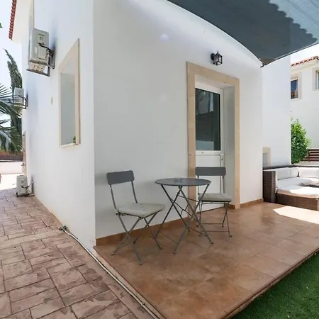 Orestiada Ekaterina 3 Bdrm 别墅 *
